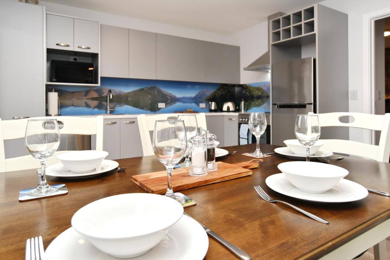 Brockworth Place - Christchurch Holiday Homes Bagian luar foto