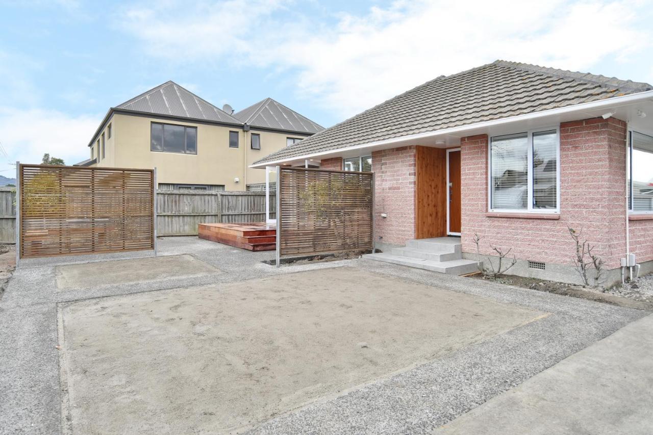 Brockworth Place - Christchurch Holiday Homes Bagian luar foto