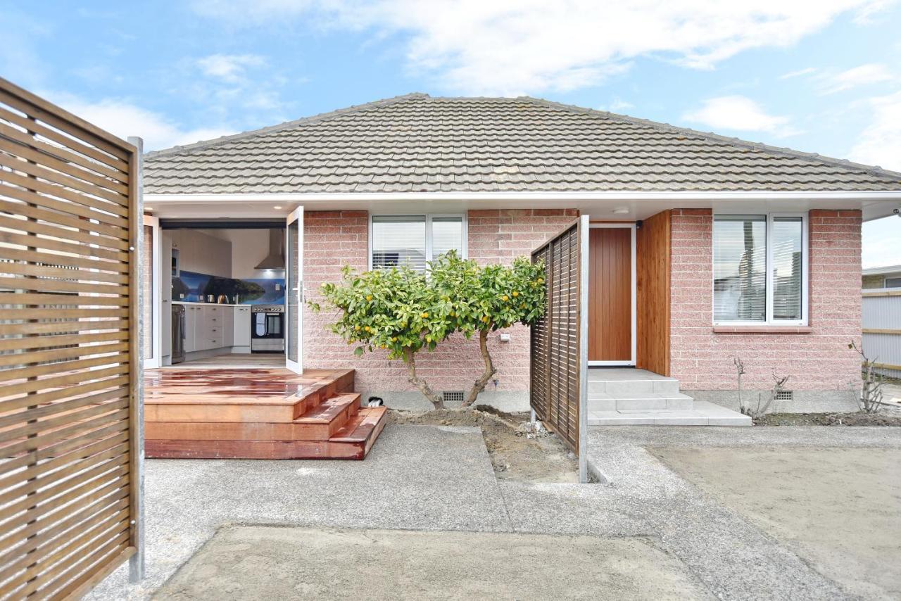 Brockworth Place - Christchurch Holiday Homes Bagian luar foto