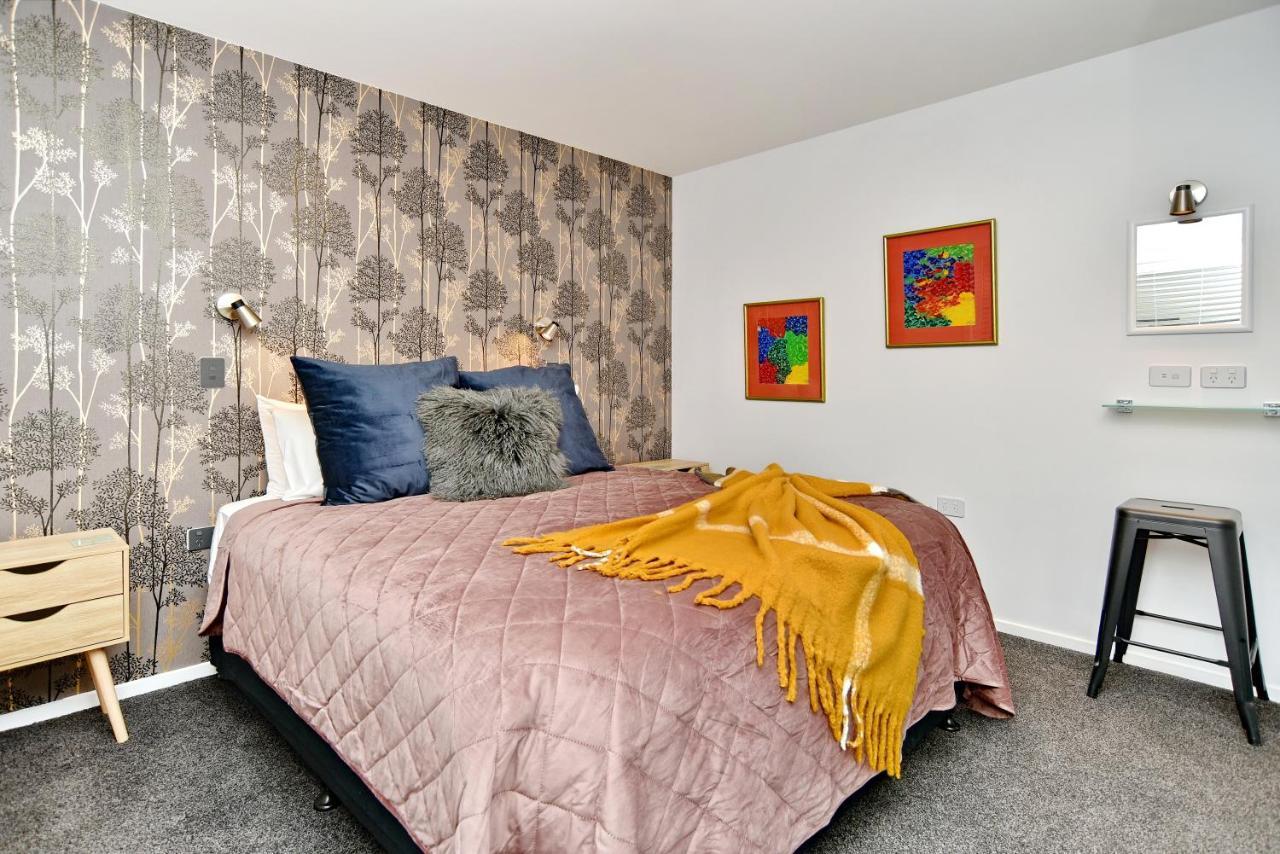 Brockworth Place - Christchurch Holiday Homes Bagian luar foto